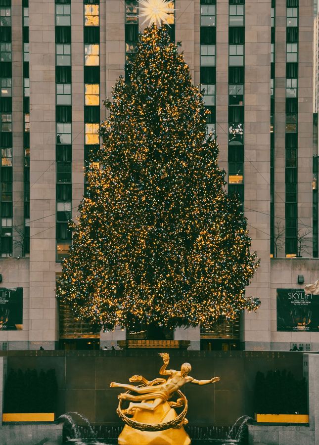 The Rockefeller Center Christmas tree above Prometheus