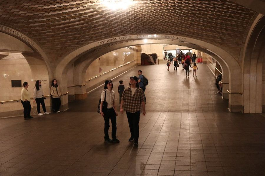 The low Guastavino-tiled vaults of the Whispering Gallery outside Grand Central's Oyster Bar